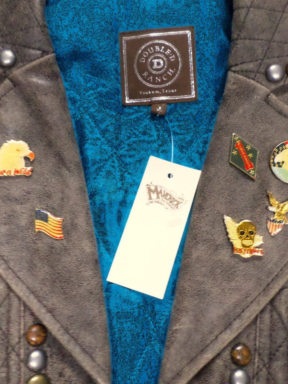 DOUBLE D RANCH Jacket, Land of the Free $1,195.00 SPREAD YOUR WINGS IN STATEMENT - Picture 9 of 16